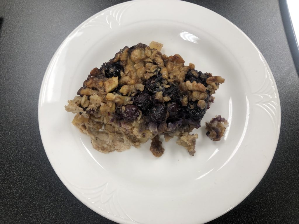 TNL Cooks: ENVY Apple and Blueberry Baked Oatmeal - The Nueva Latina
